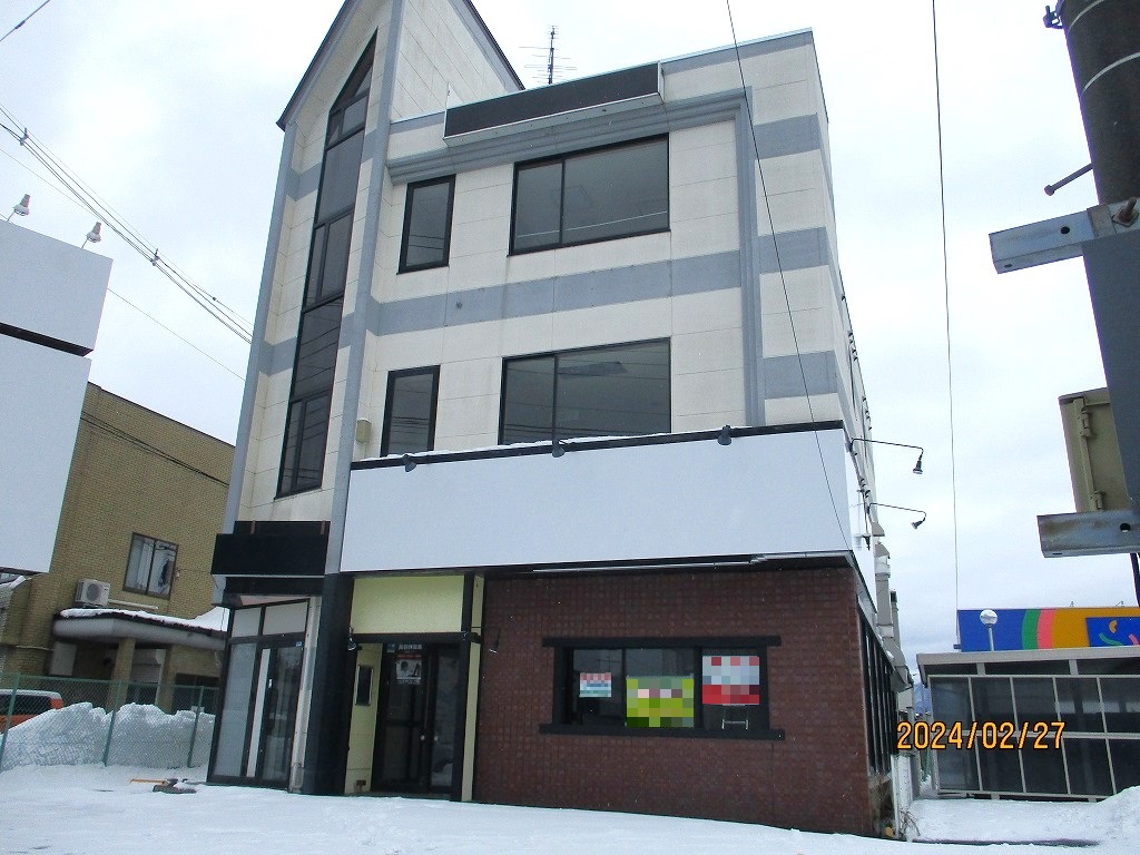 月が丘1丁目店舗