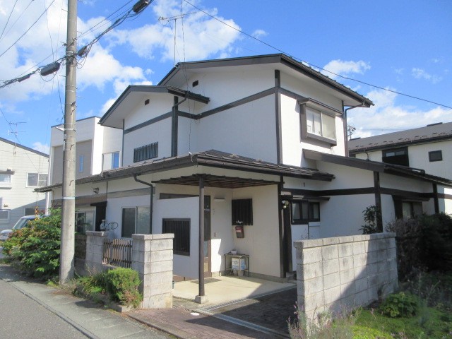 盛岡市津志田27地割42-7、42-9