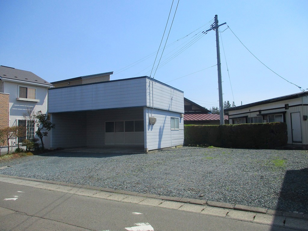 盛岡市三本柳12地割43-8　土地